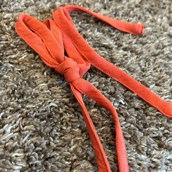 !NEVER WORN!Women’s Size Small Romper - Picture 6 of 7